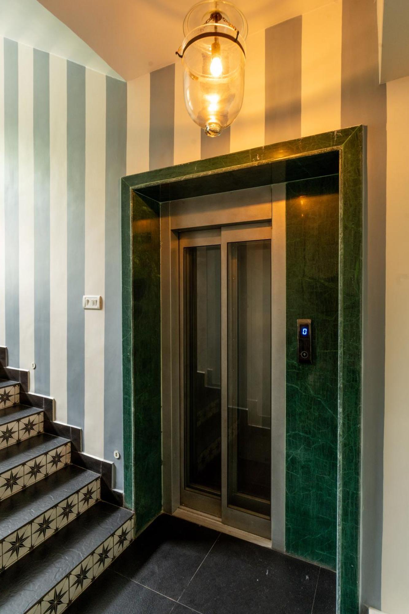 Elivaas 5 Bhk With Pvt Pool, Entertainment Room & Glass House - Bludoor Marmagao Экстерьер фото