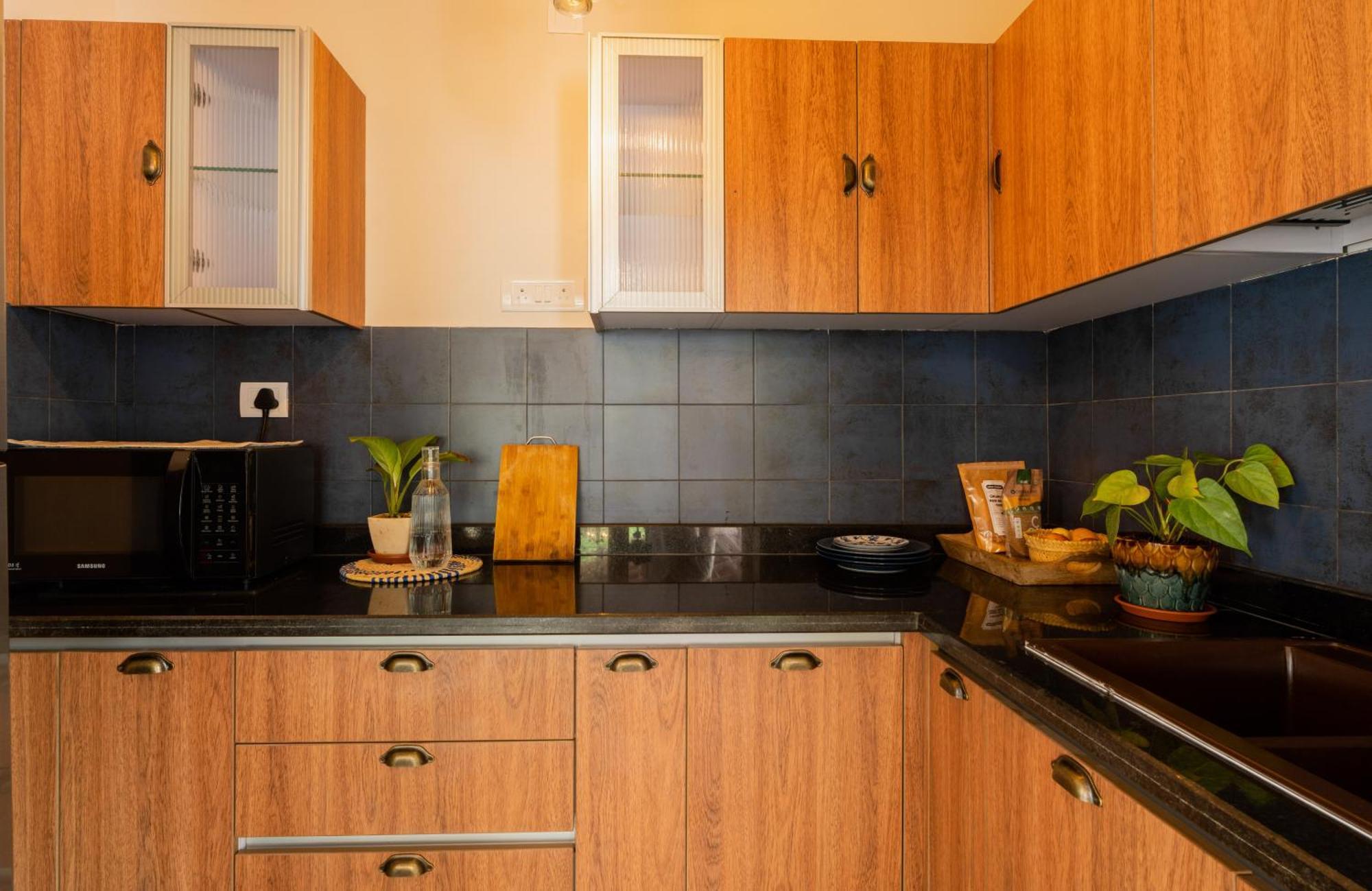 Elivaas 5 Bhk With Pvt Pool, Entertainment Room & Glass House - Bludoor Marmagao Экстерьер фото